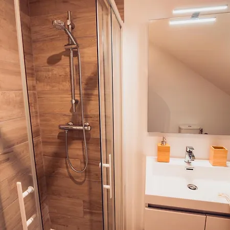 Loft Lumineux Tres Spacieux - Parking Gratuit Chateauroux Exterior photo