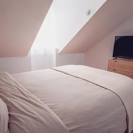 Loft Lumineux Tres Spacieux - Parking Gratuit Chateauroux Exterior photo