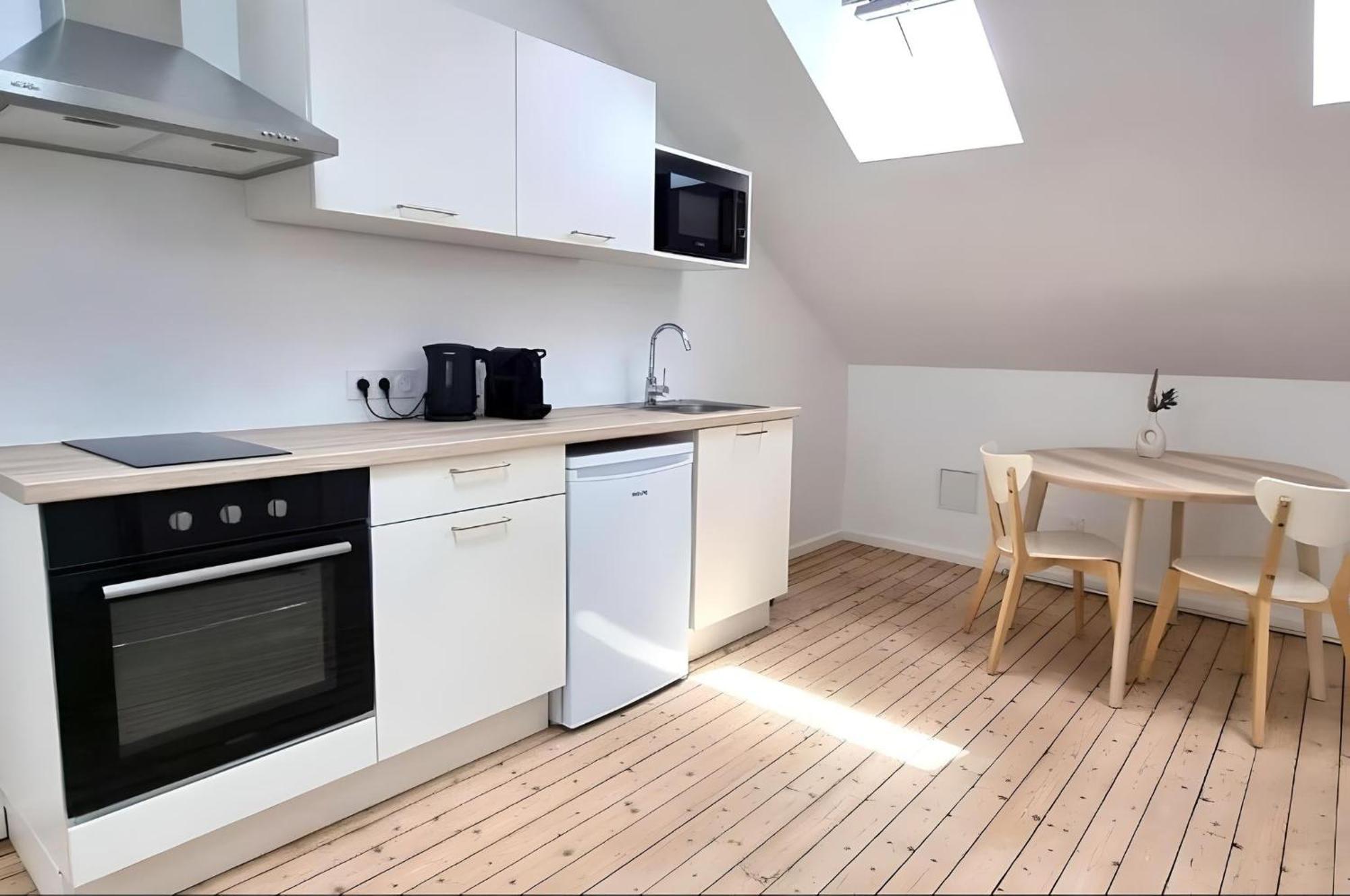 Loft Lumineux Tres Spacieux - Parking Gratuit * Chateauroux