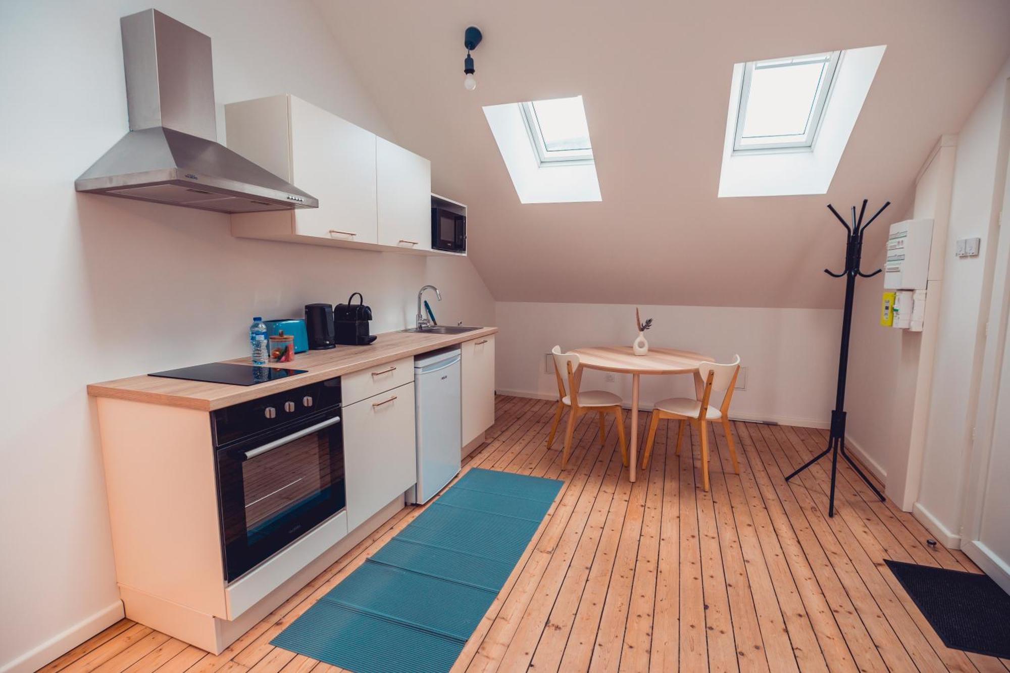 Loft Lumineux Tres Spacieux - Parking Gratuit *
